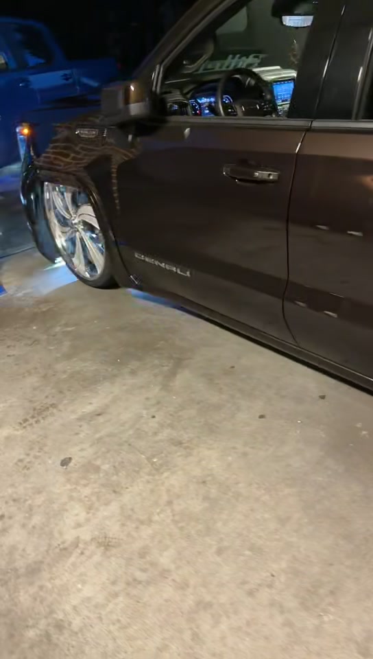 @1baggedgmc_