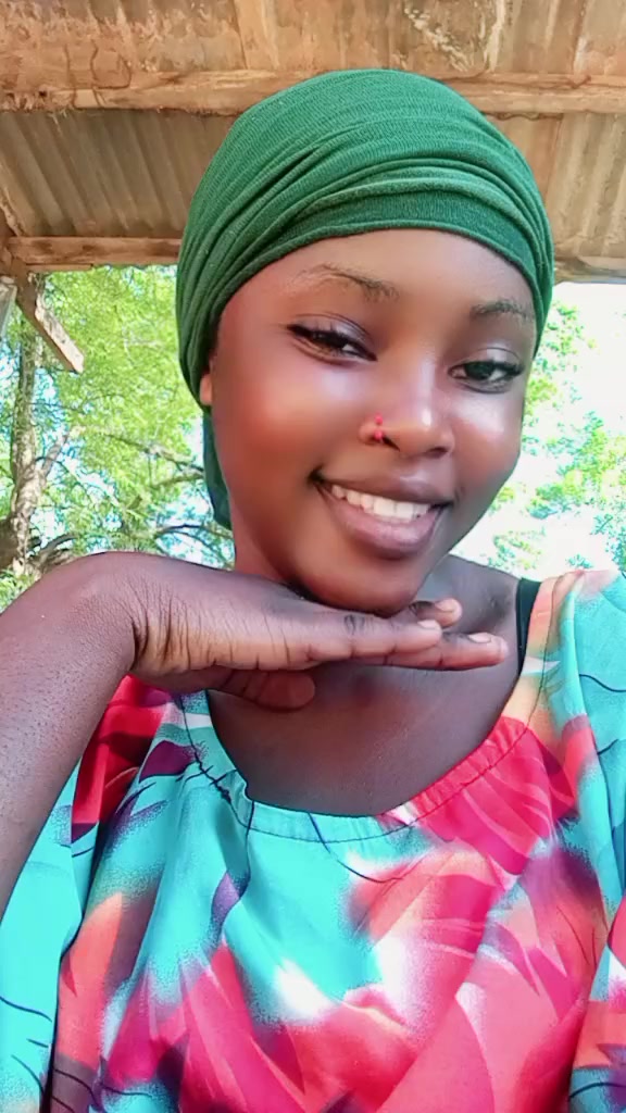 @Ma&iuml;ma la joie 🥰