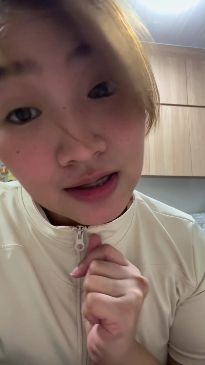 @Strawberry Short Hair