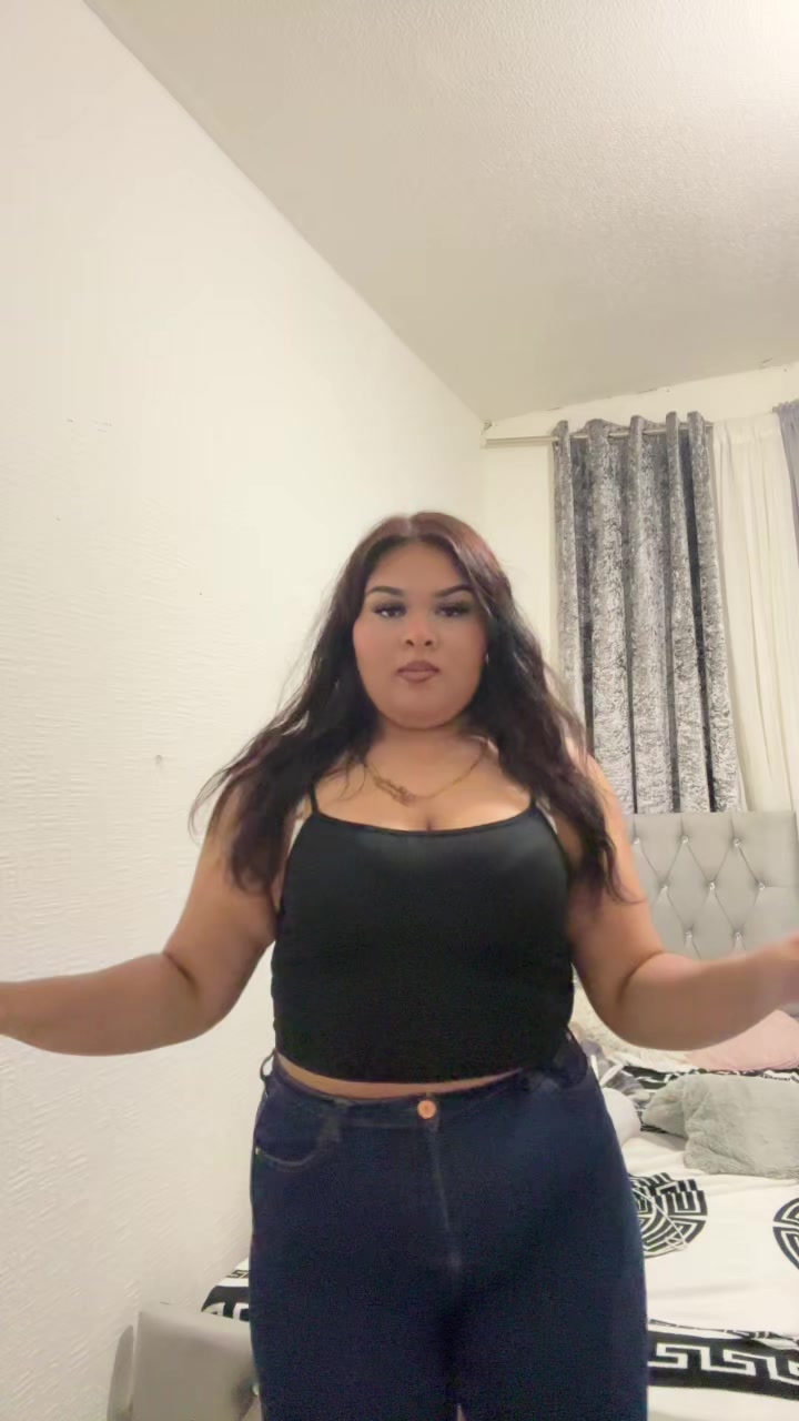 @evelyna_dua