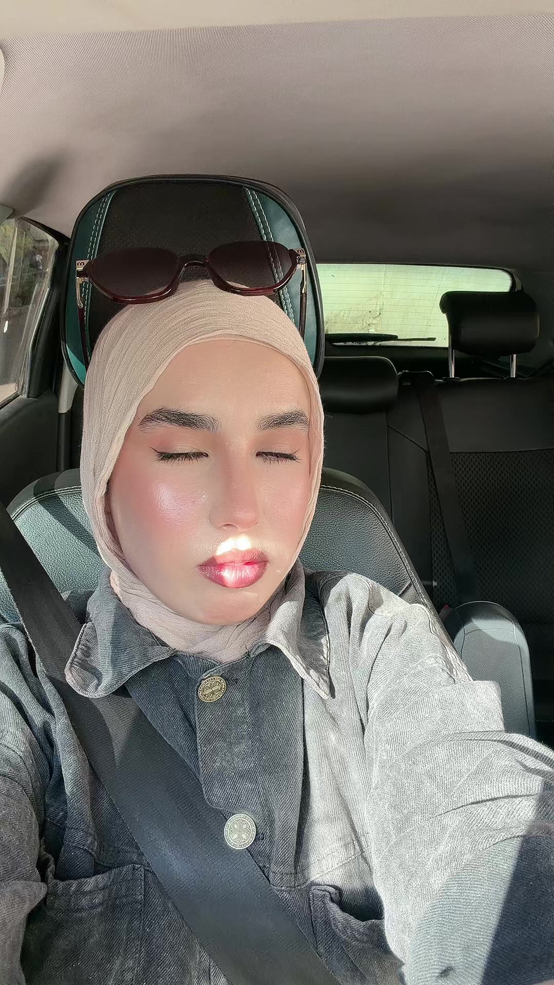 @yousra