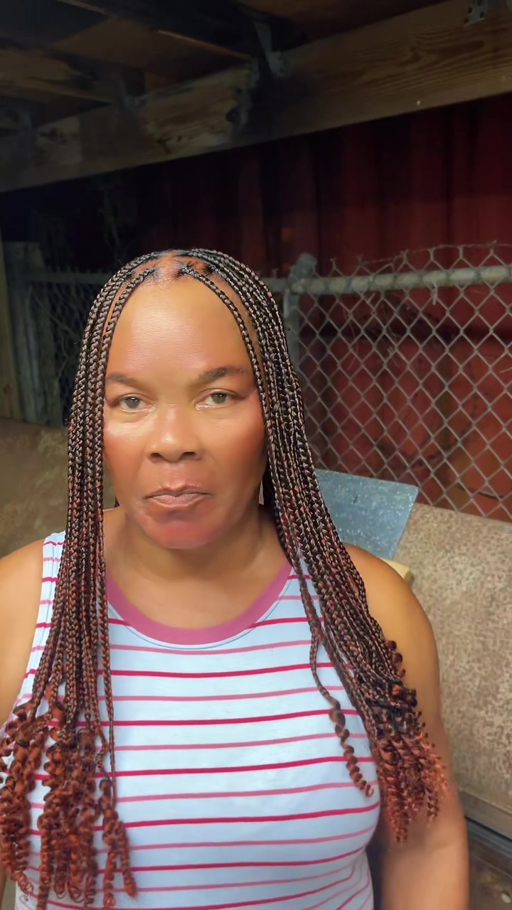 @CrownedbyAlizah🥰