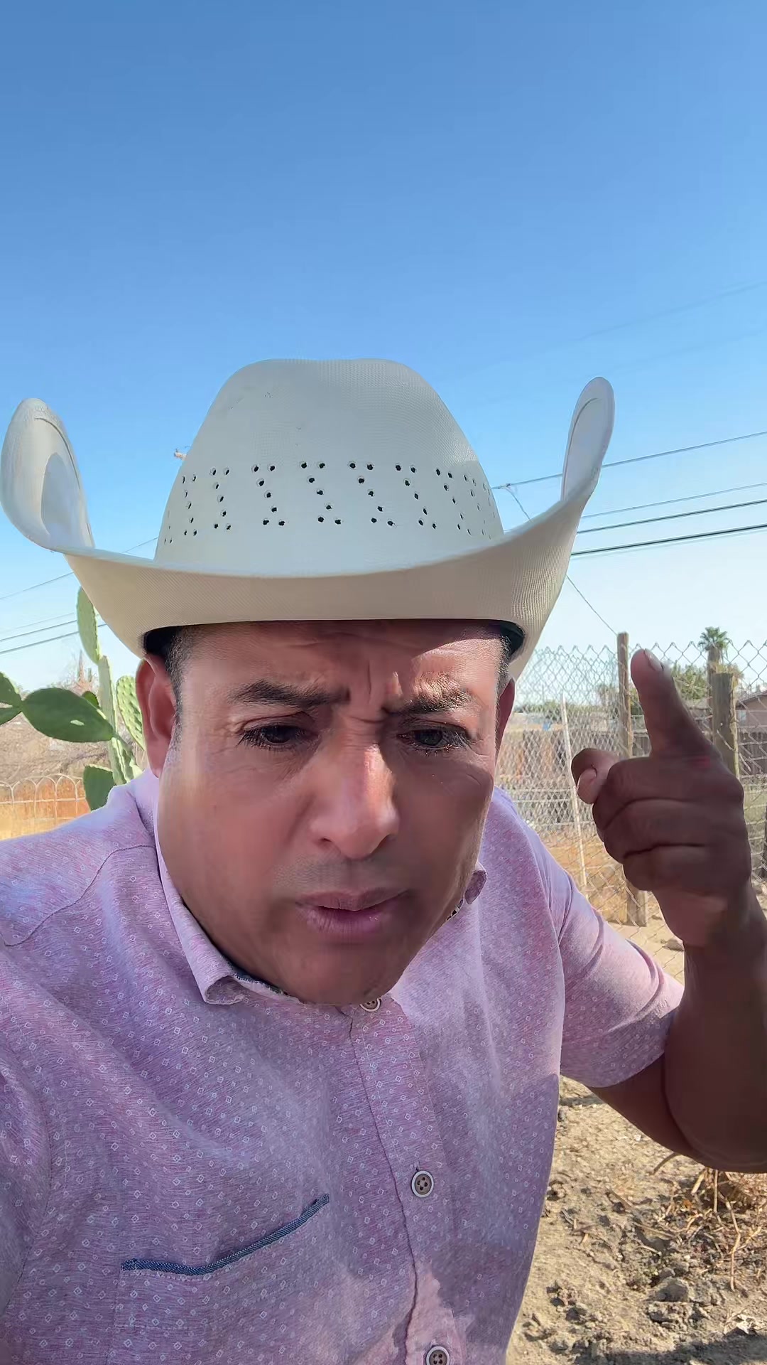 @🎤chiquilin Martínez Vlog🍇