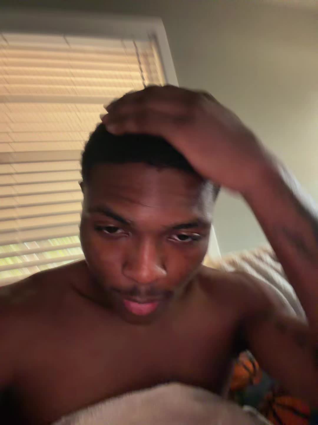 @🦊