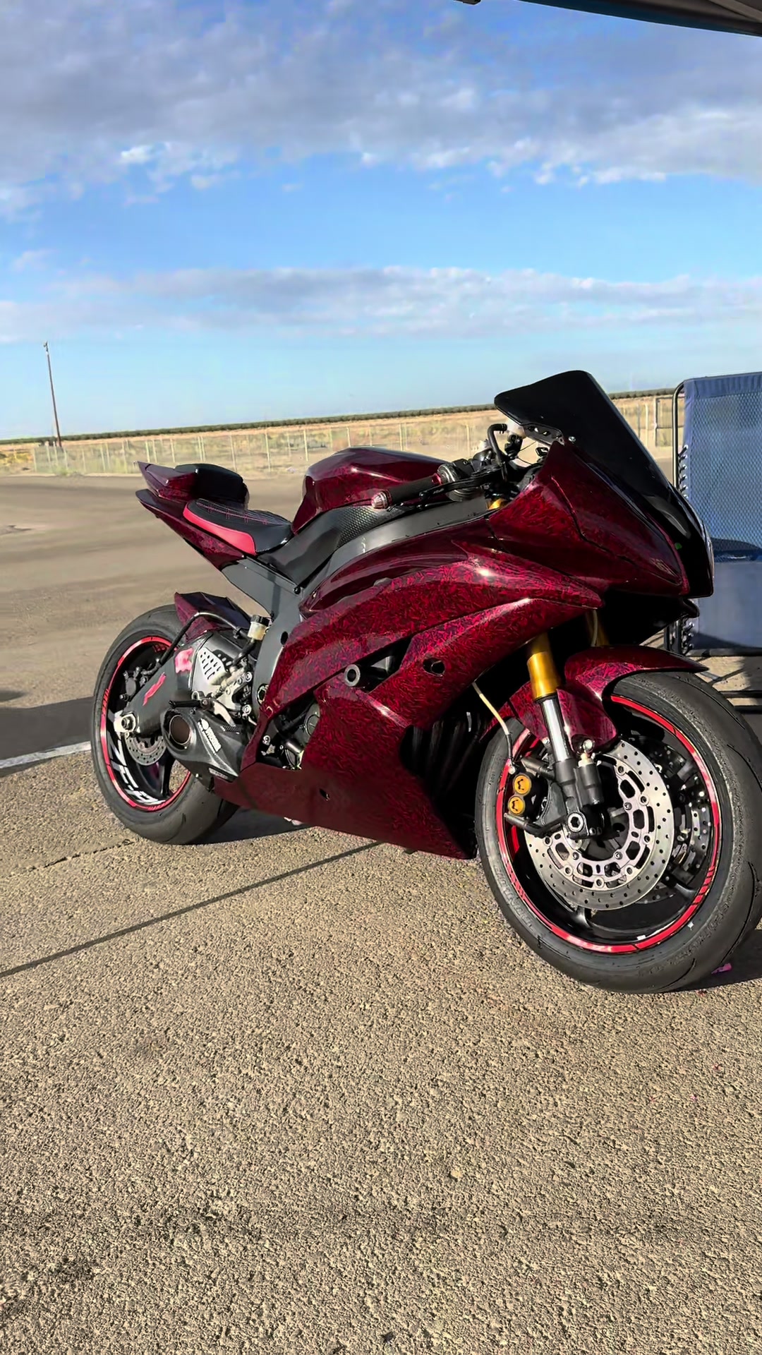 @CR and R6 🚀