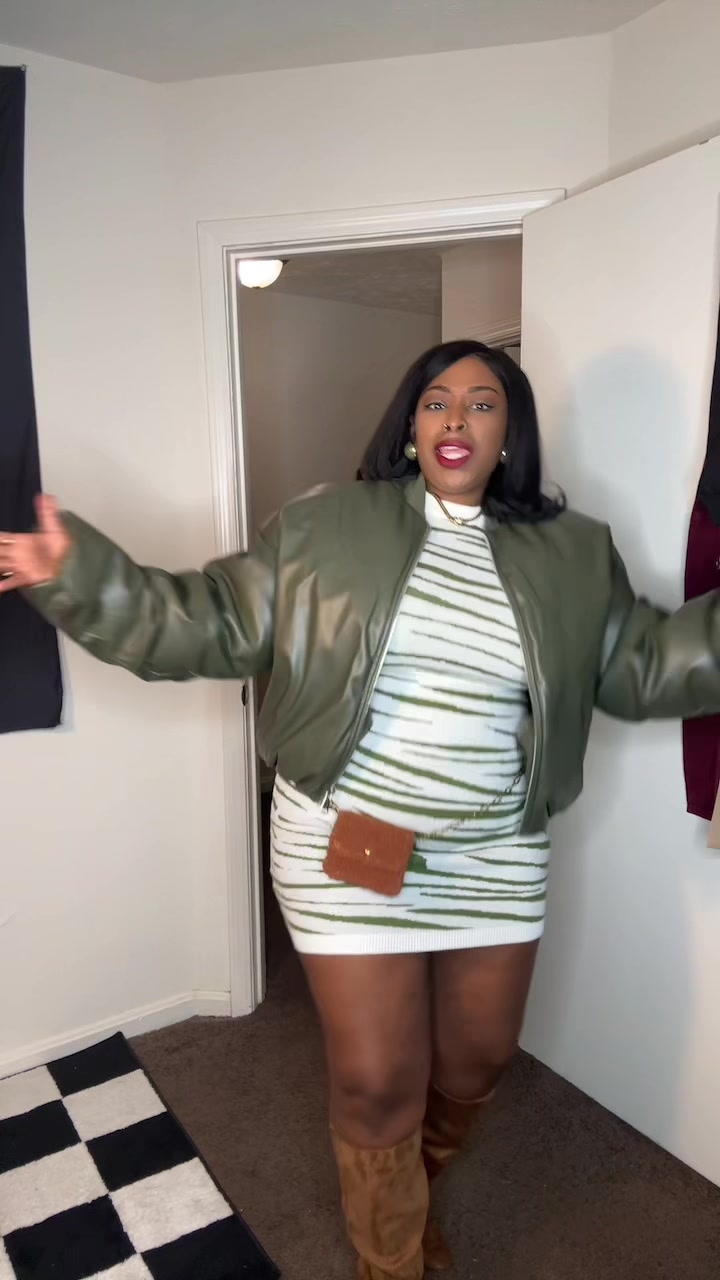 @Brittany: The flyest Auntie😎