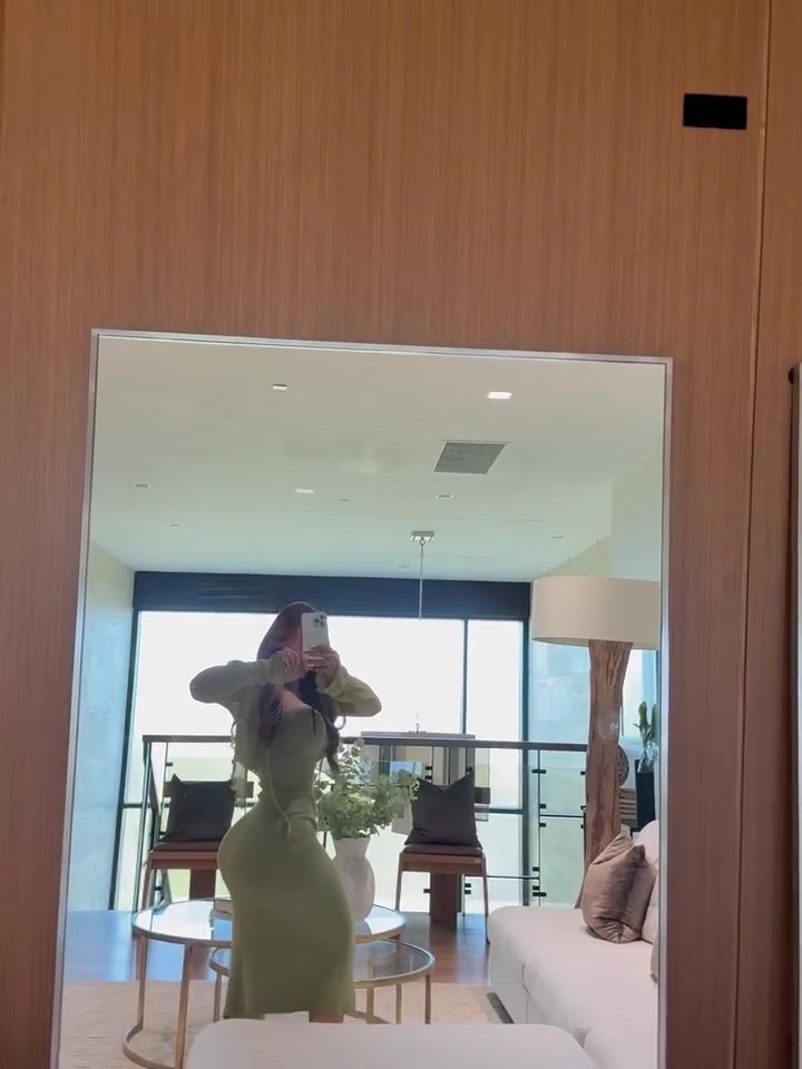 @Gia