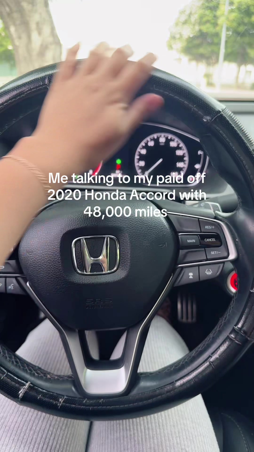 @lovelydaaayzx