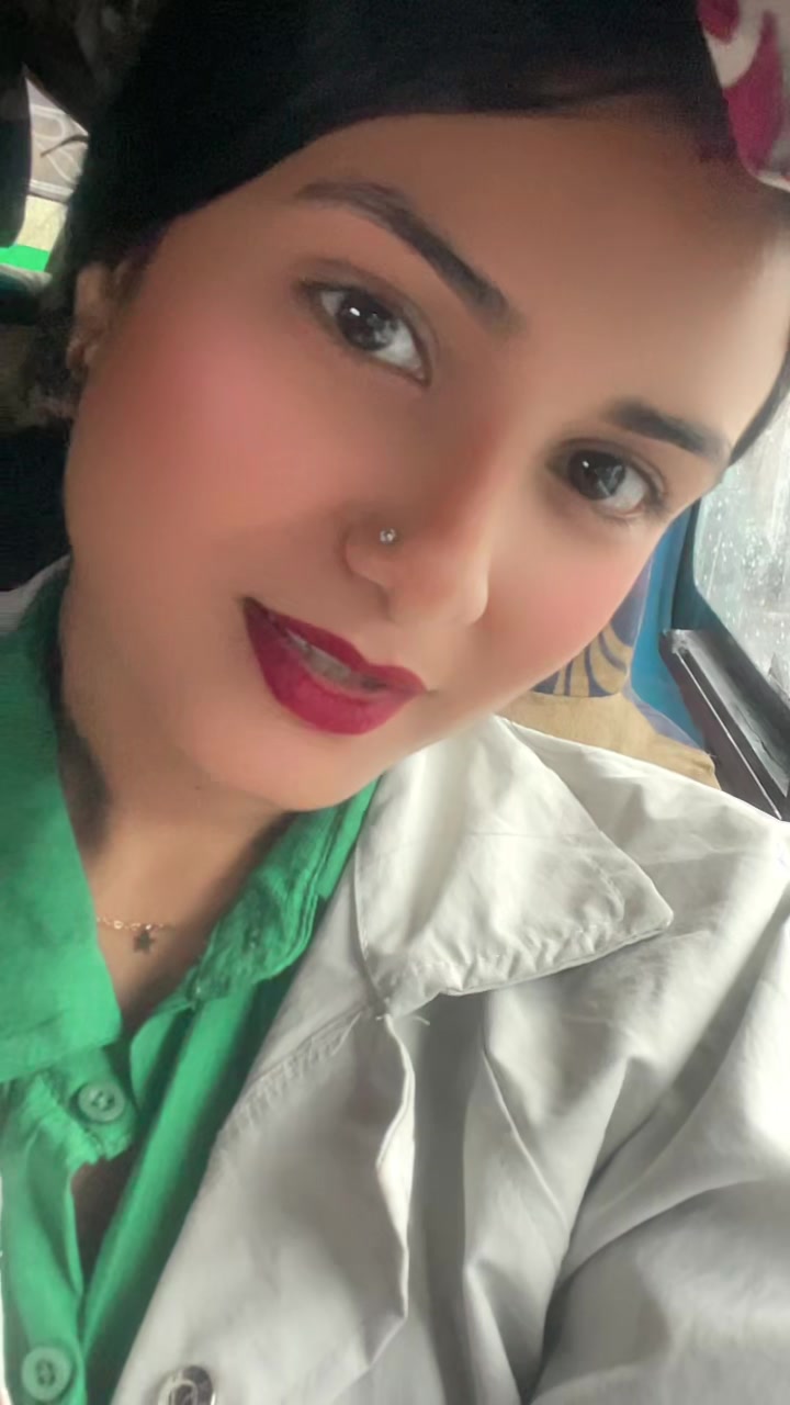 @Ayushu🤪