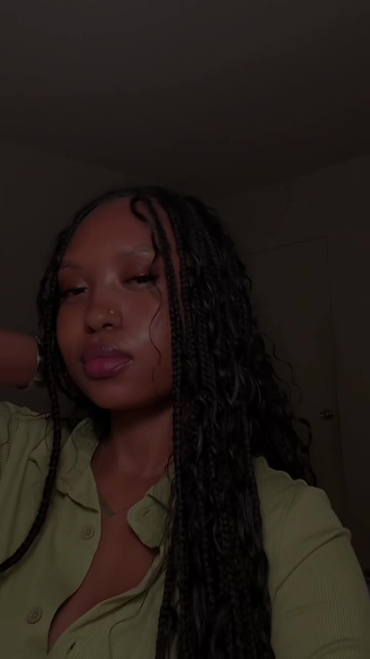 @Ayesha👁️