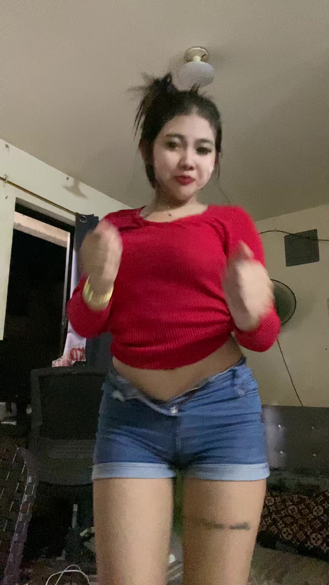 @lexie
