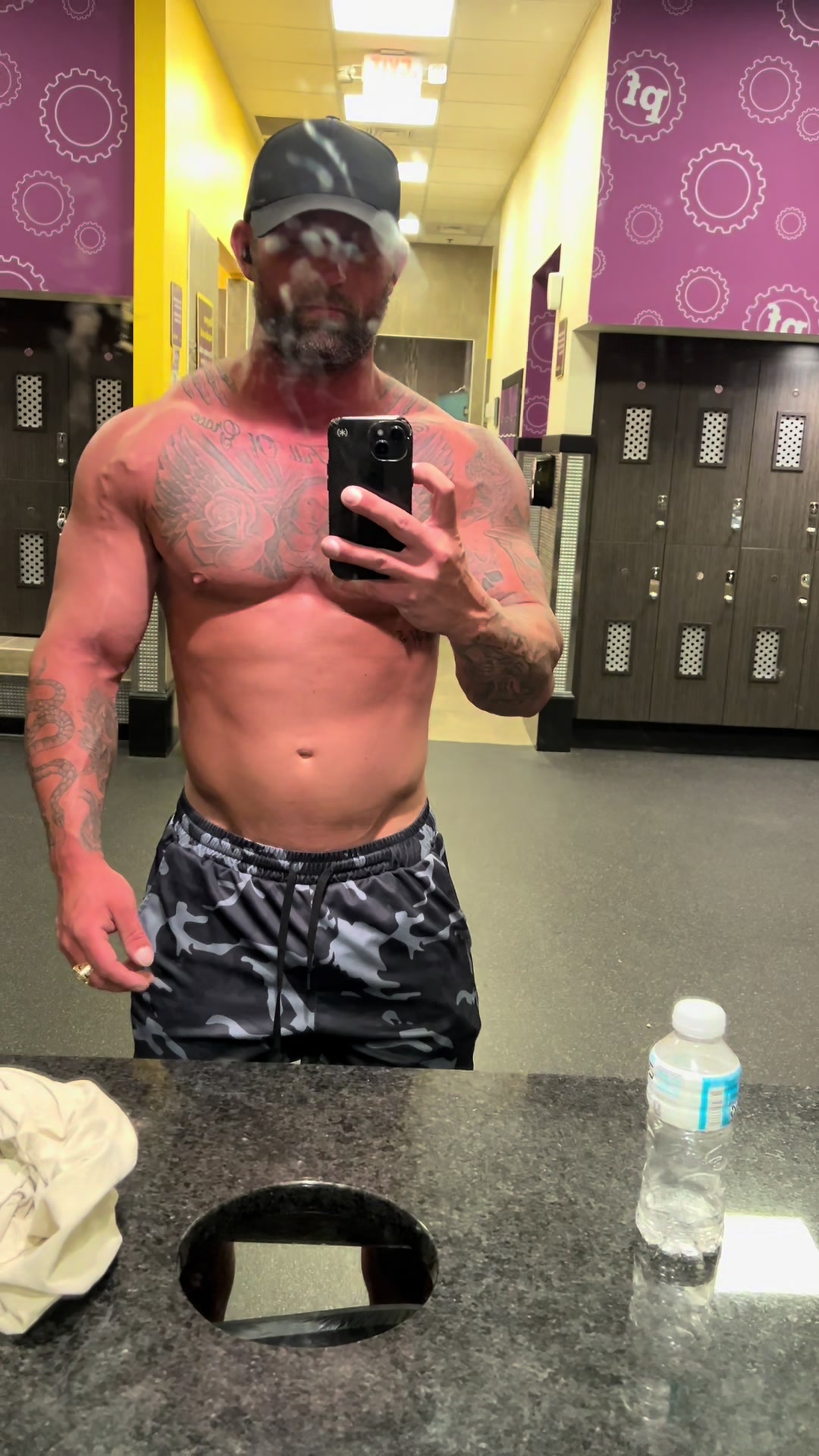 @richieswollerton