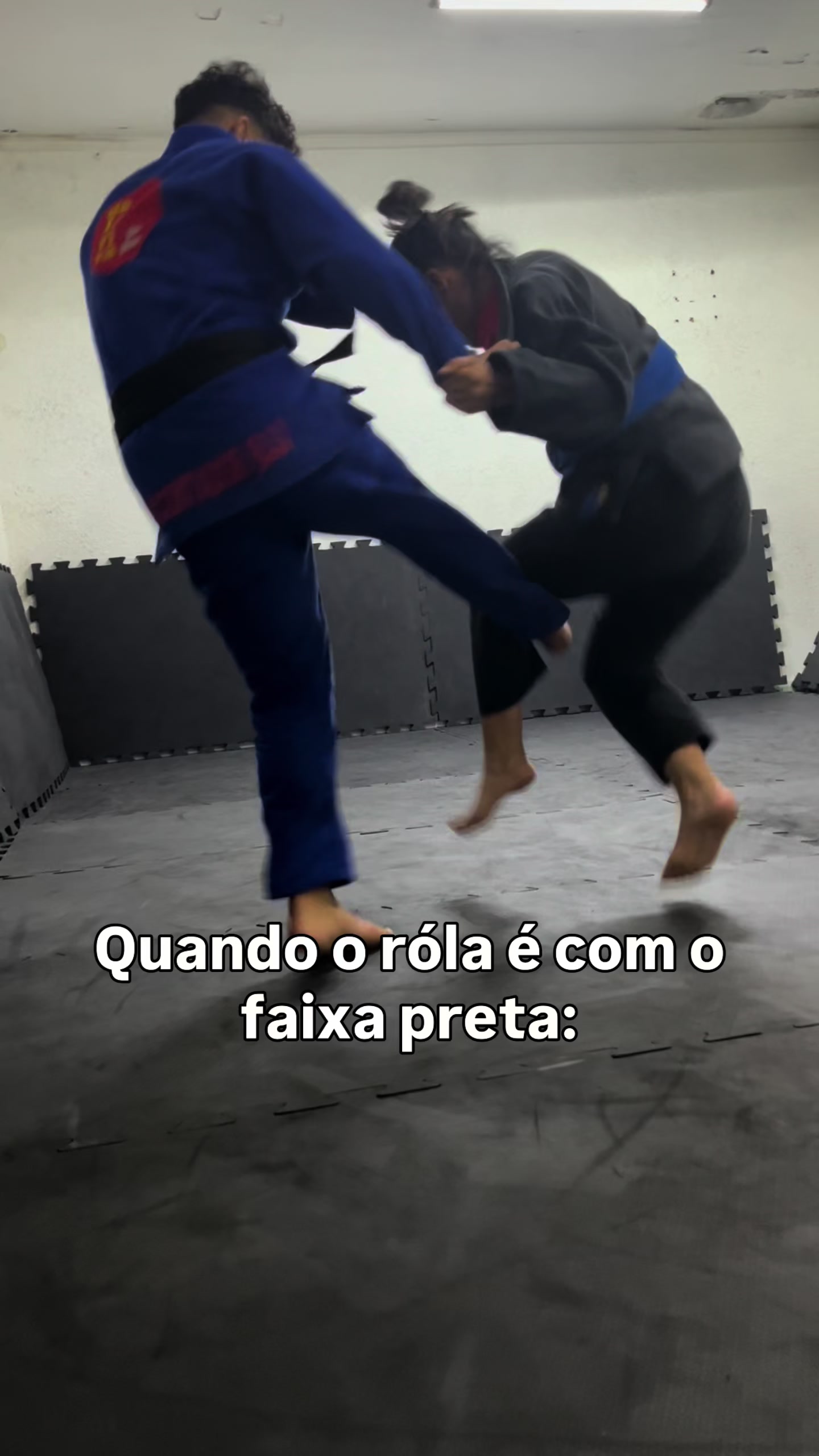 @carolineferreira_04