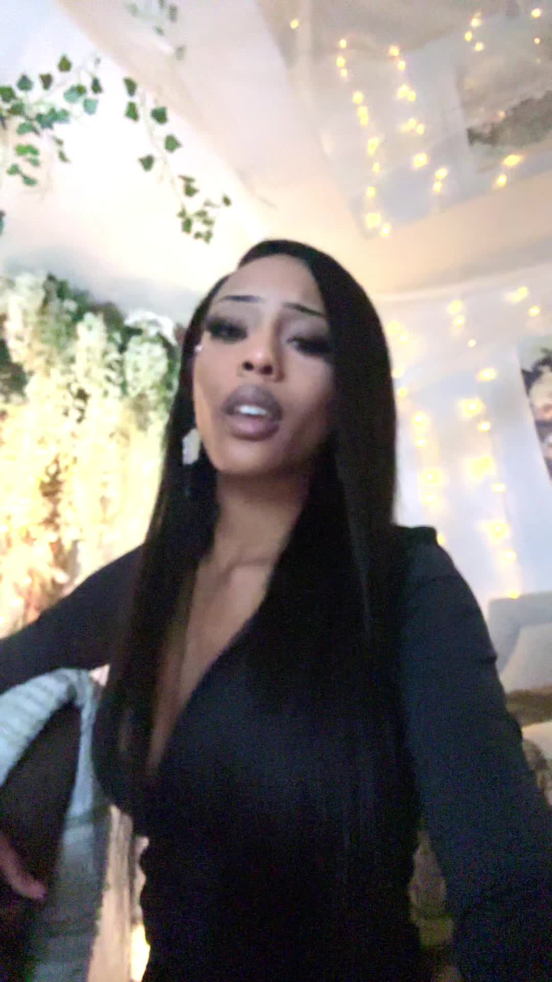 @Asante Black🥀 (Tamia Shanks)