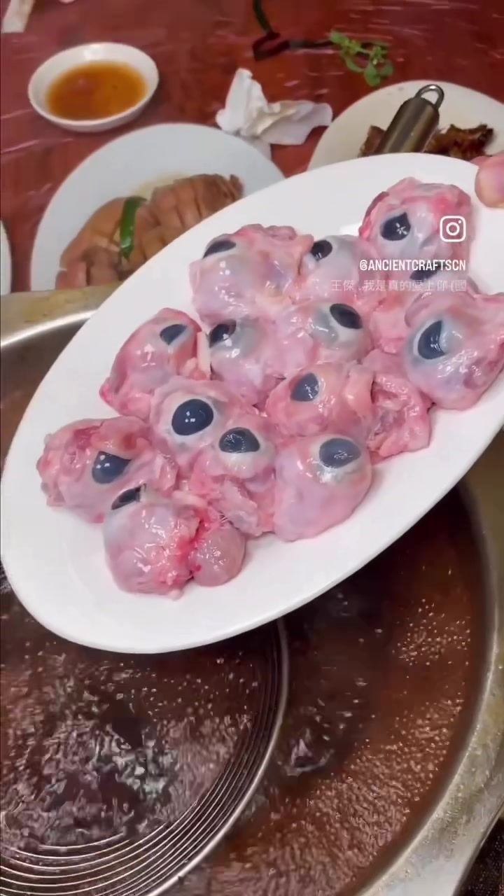 @crazyfoodreview3