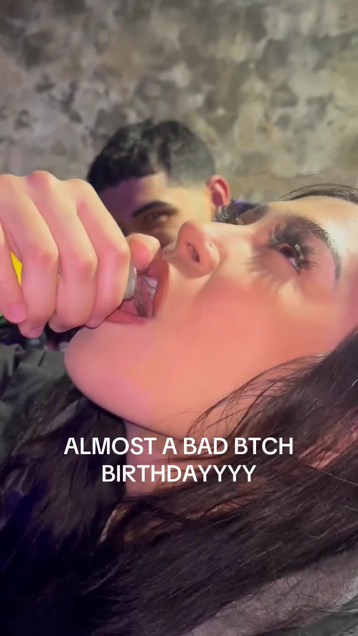 @yourfavlxtinaa