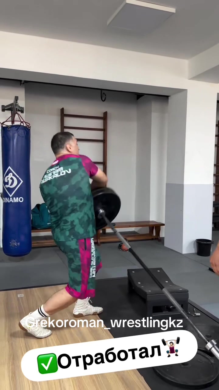 @Максуд✅