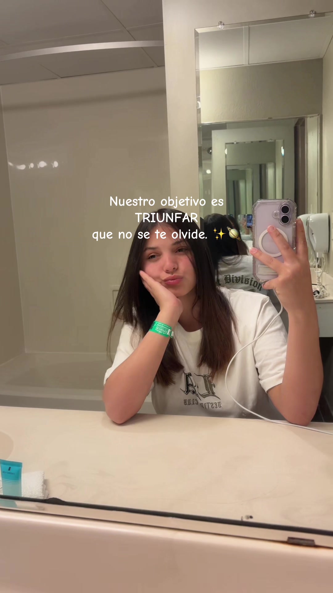 @Delinais.🦋