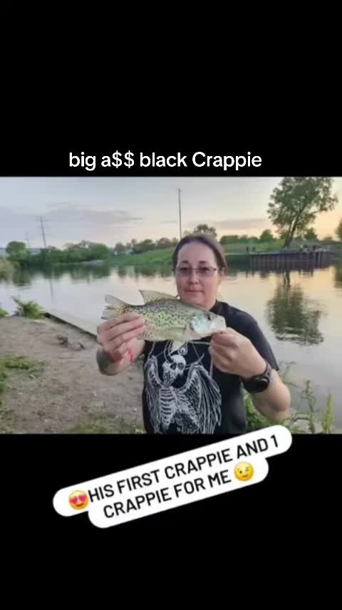 @FishinSinDerElla
