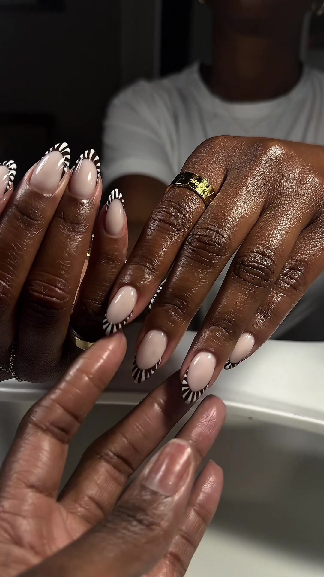 @I.N.K. Nail Bar