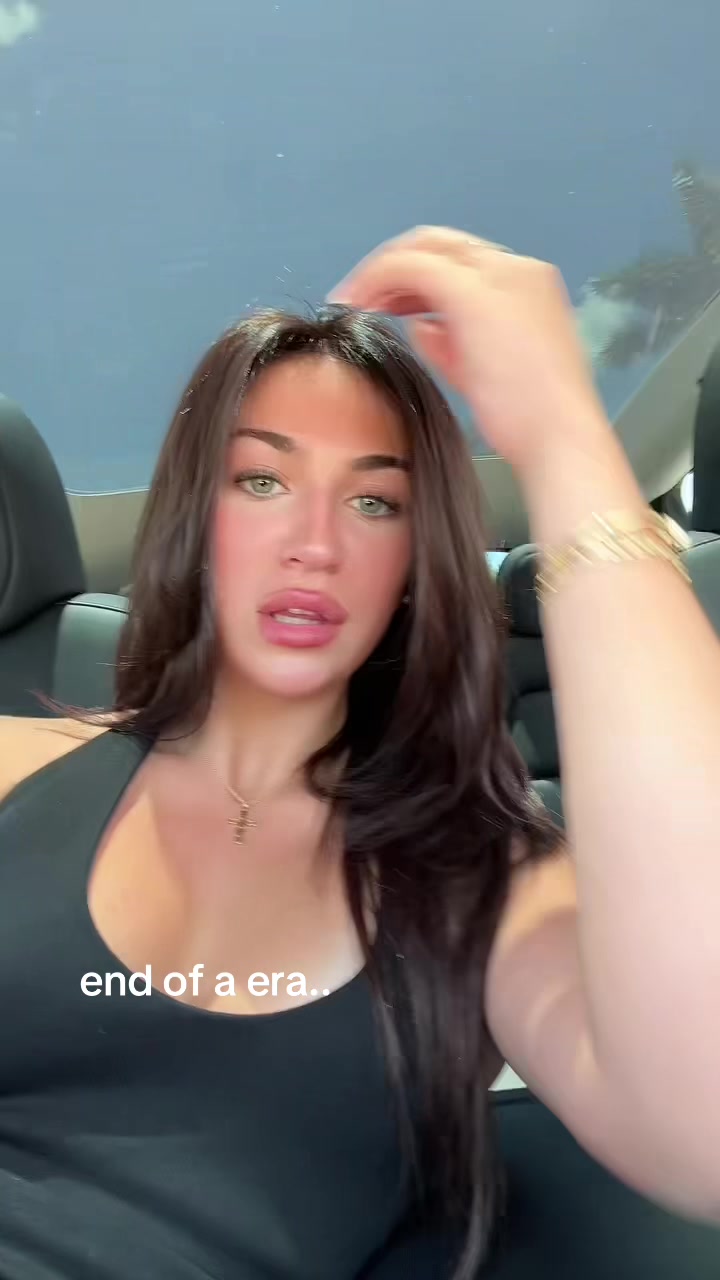 @ELLE SOPHIA