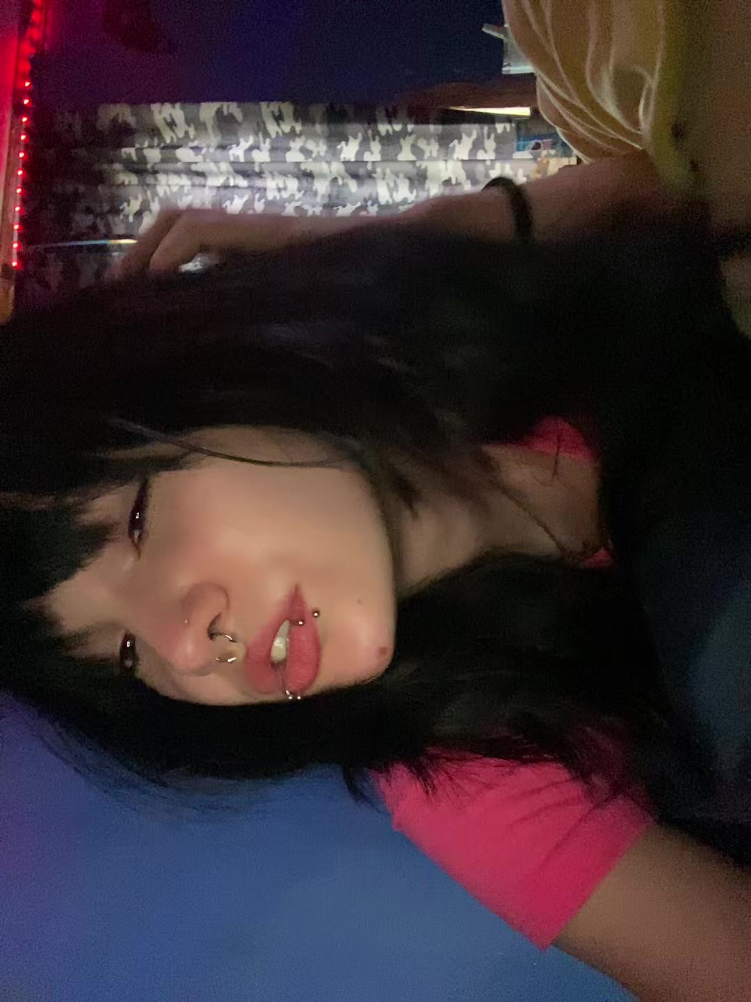 @🤐