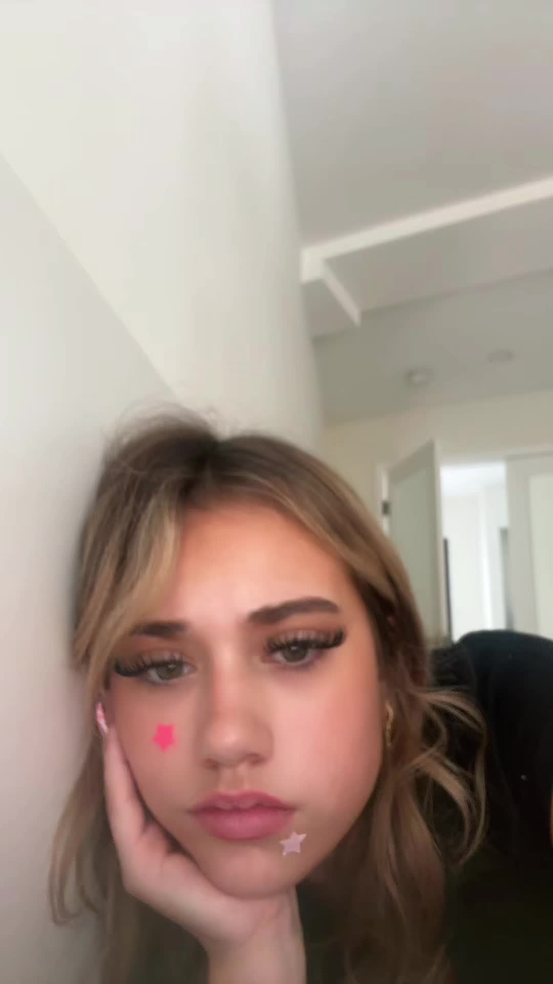 @mena.lux.delamatyr