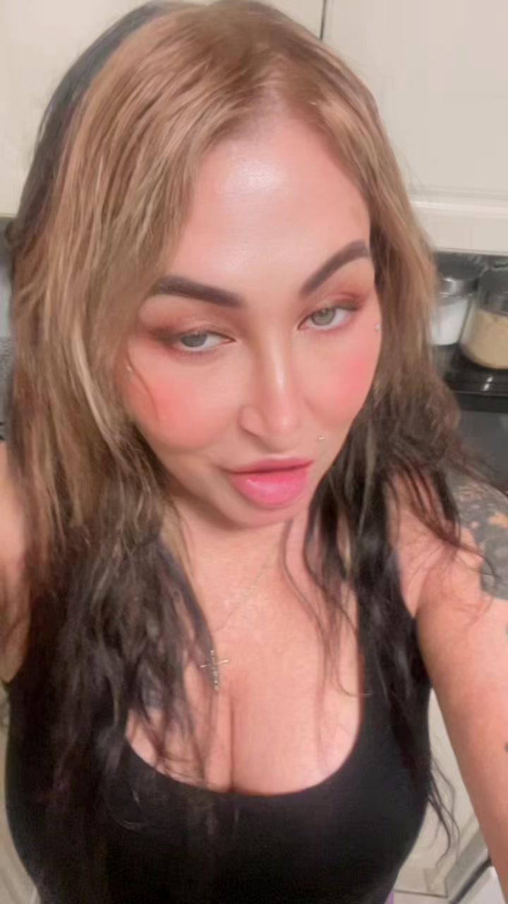 @Italiangirl🇮🇹native🇨🇦🇨🇦