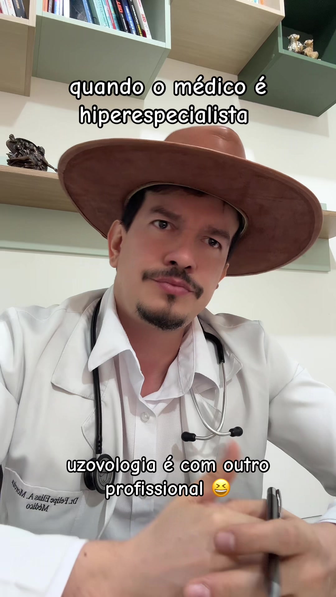 @Dr. Felipe Elias Moreira