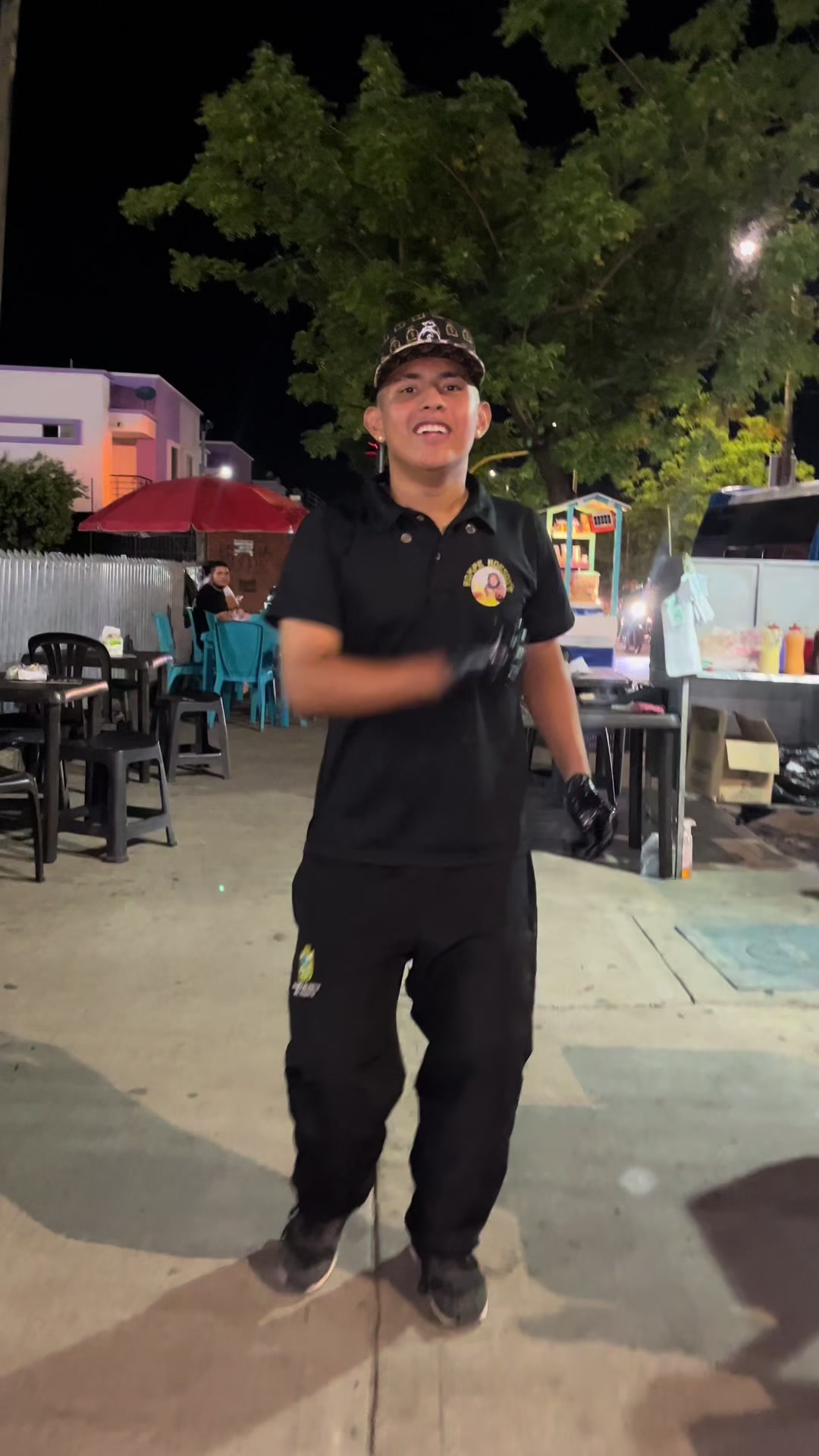 @La Rompe hueso 🦴  🍔