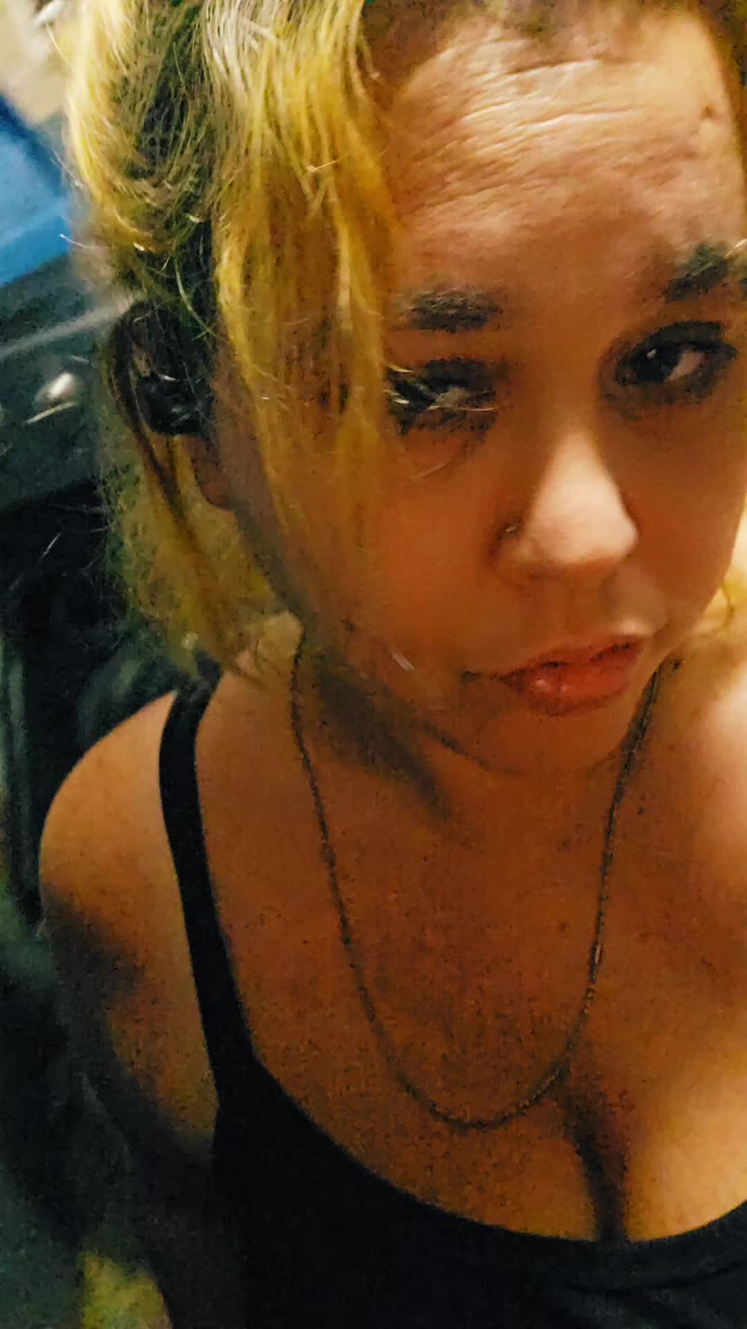 @𝓗3𝓪𝓽𝓱3𝓻𝓐𝓷𝓷