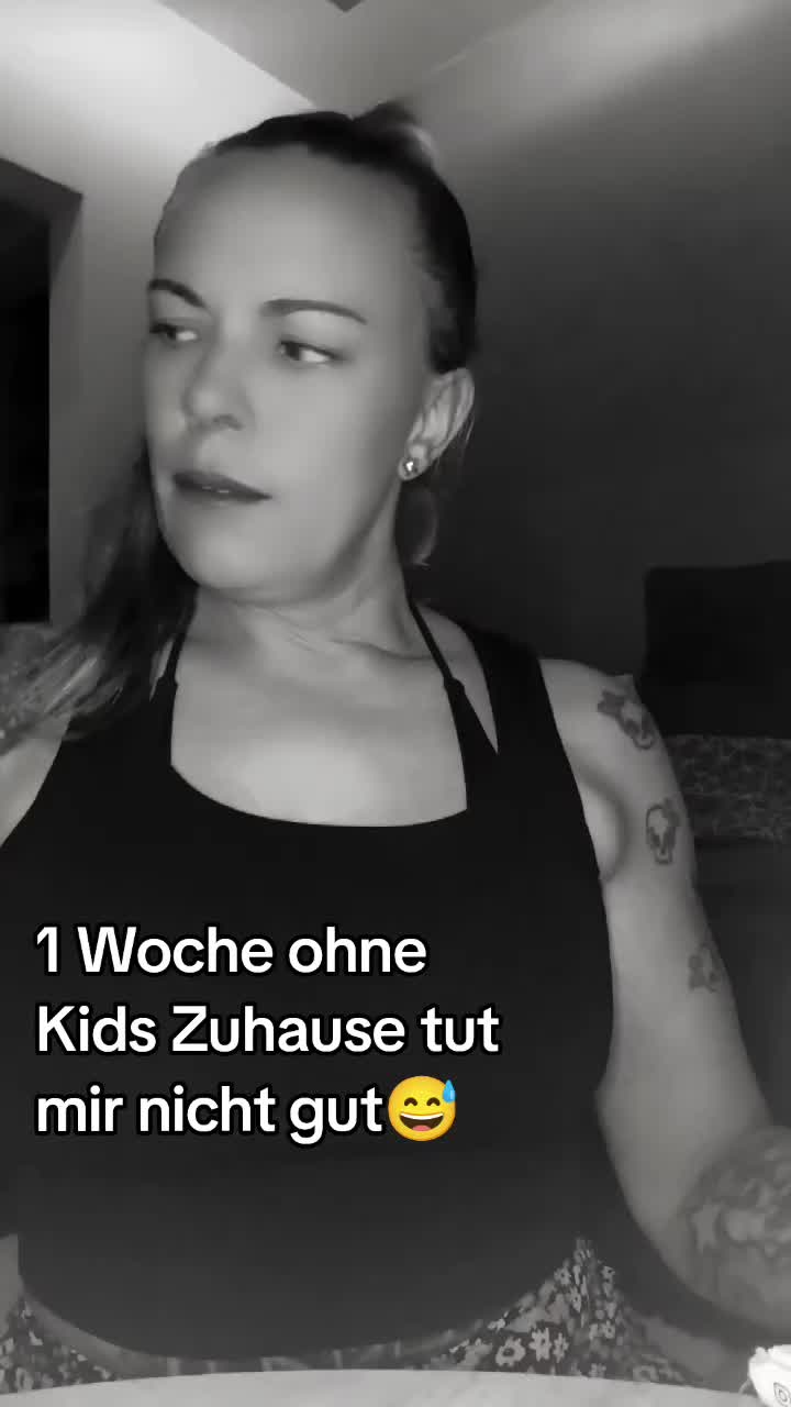 @Elisa_I_n_k_