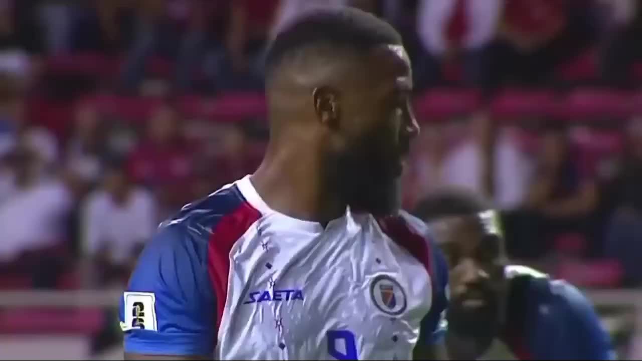 @𝘼𝙋&Ocirc;𝙏𝙍𝙀_𝙀𝘿𝙄𝙏𝙕