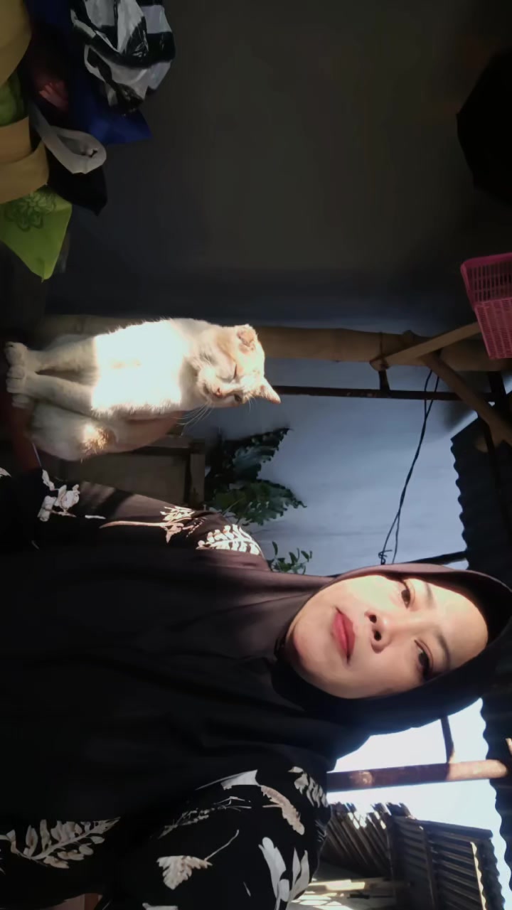 @yuliiiiii