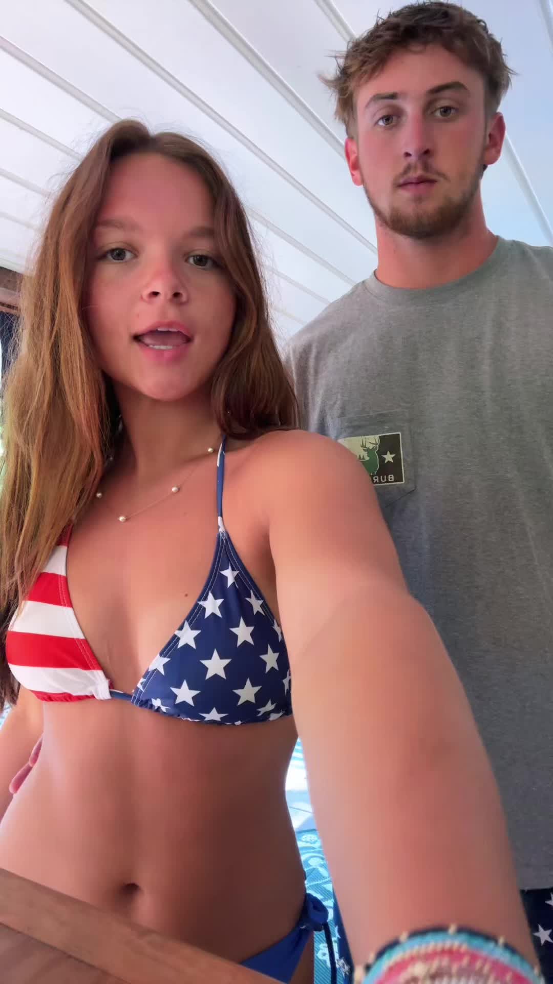 @clairee