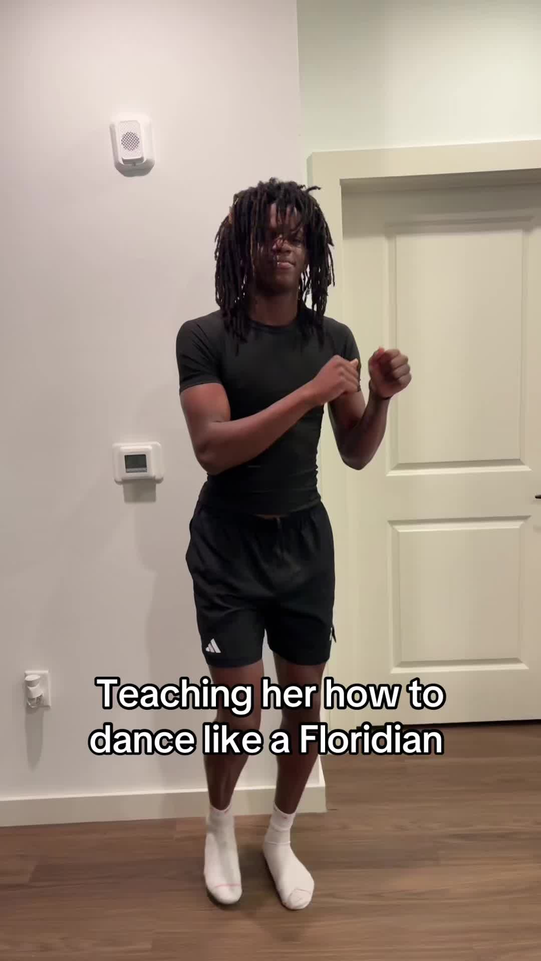 @6’6 character 🕴️