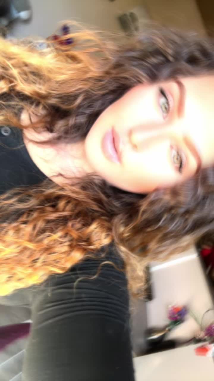 @<3
