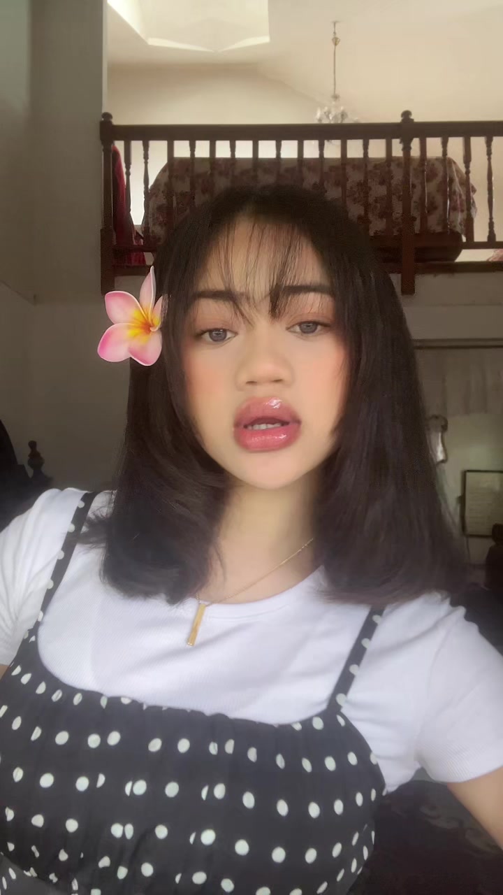 @Julia Fotu