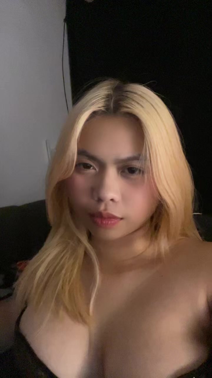@gillaxx_