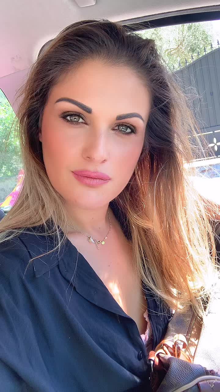 @Ilaria