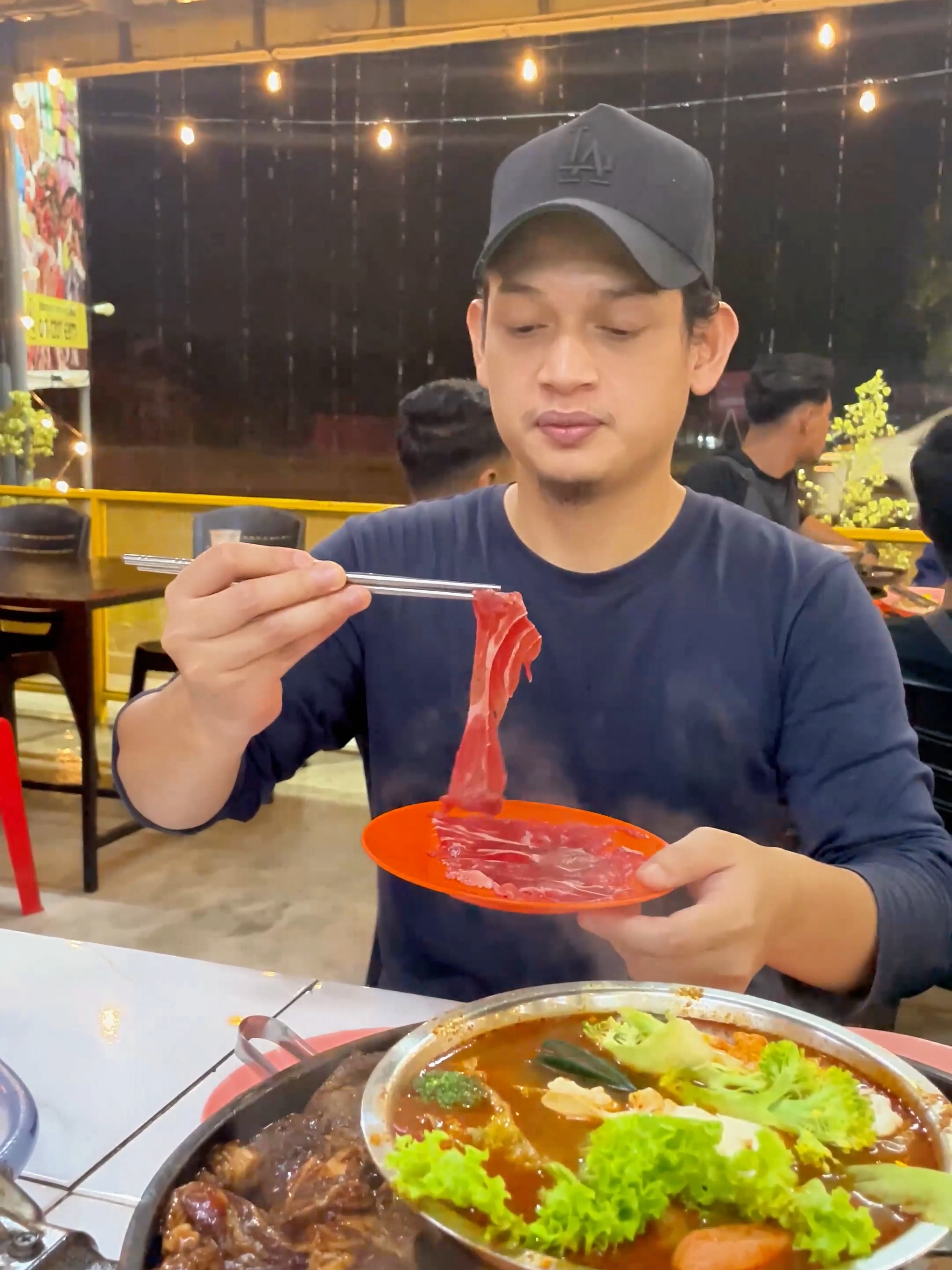 @Puah Mikir Makan Mano?
