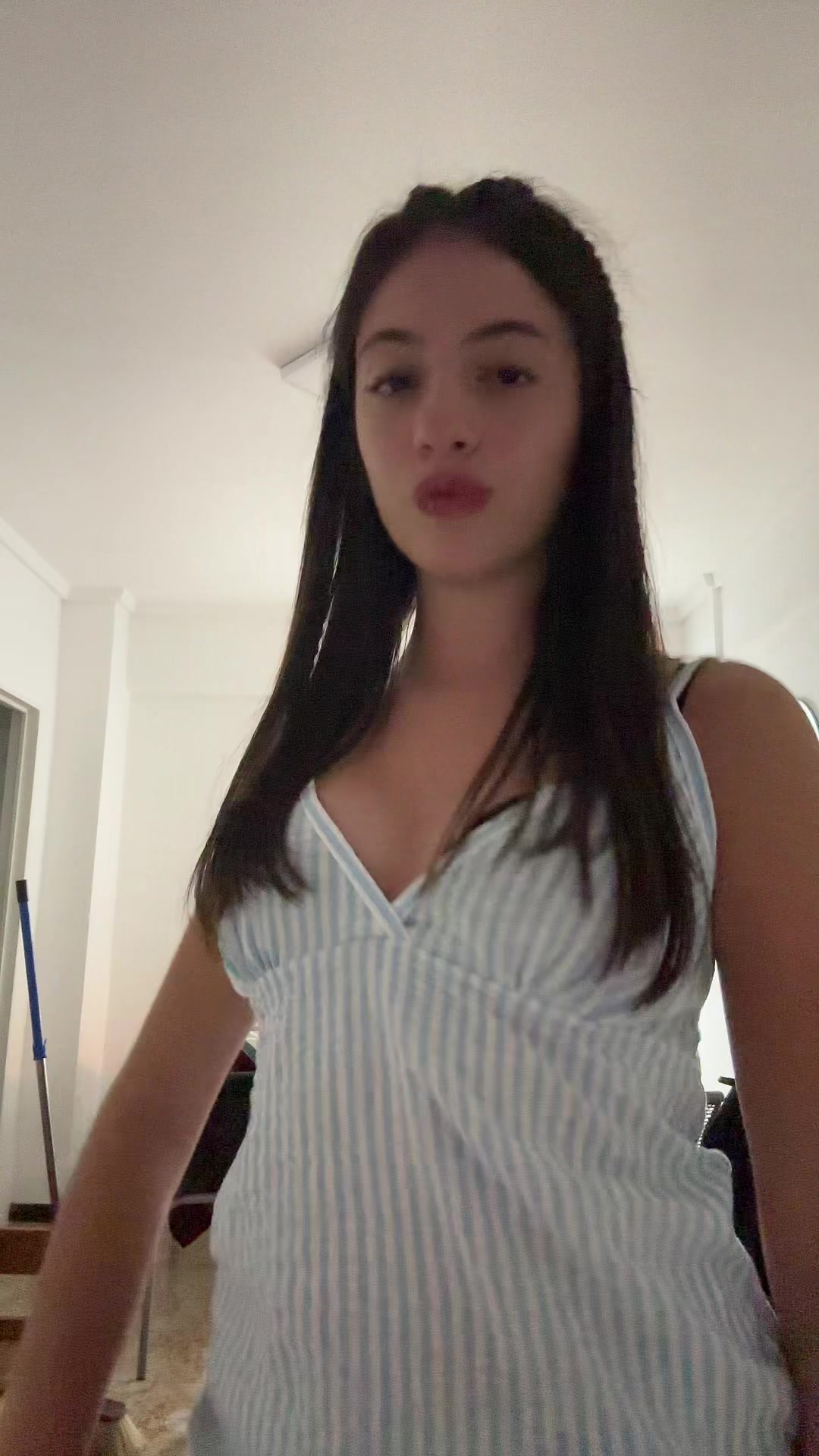 @emi.025