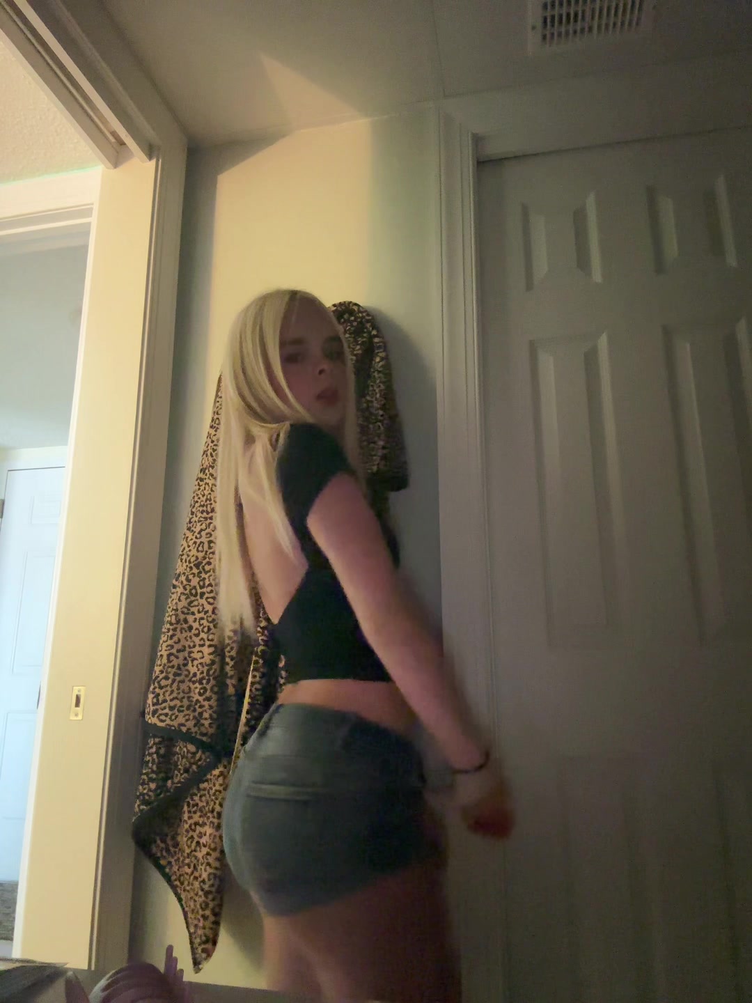 @ava