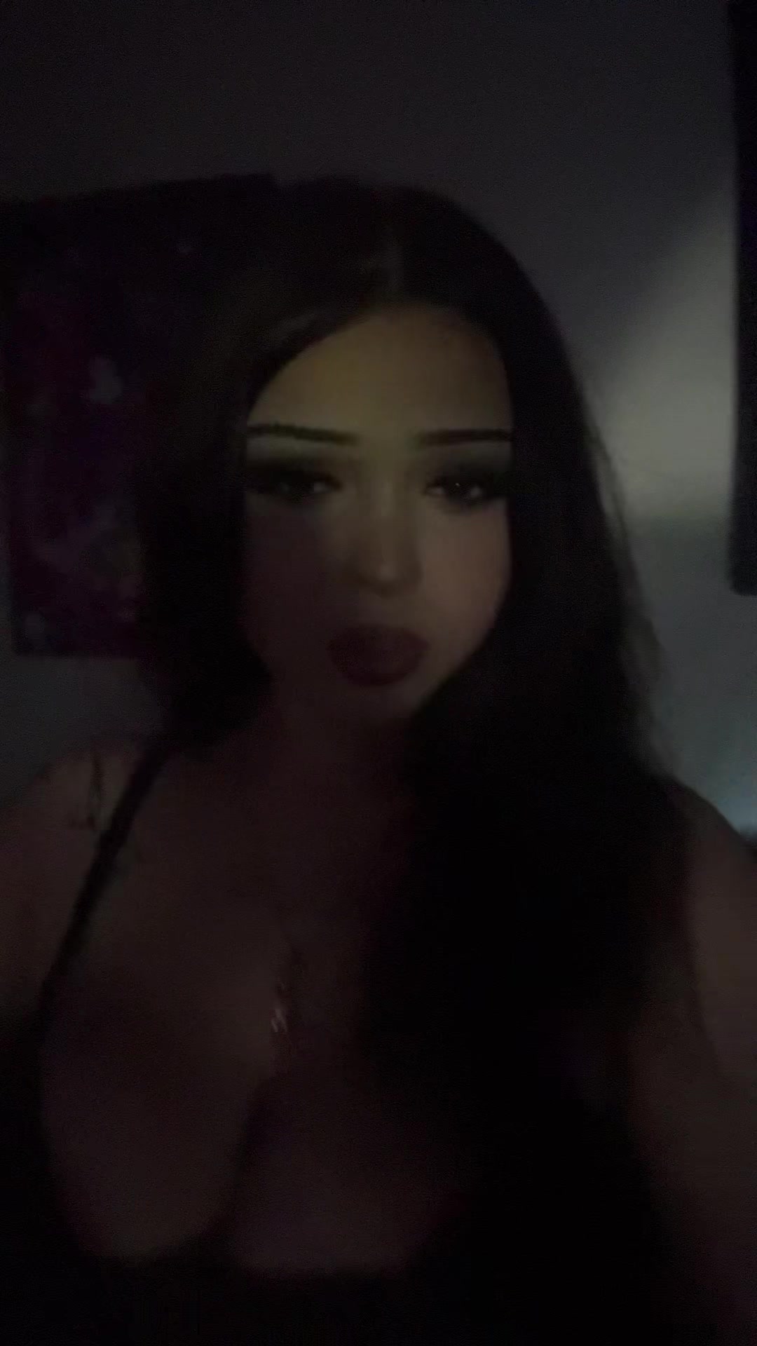 @Elisa