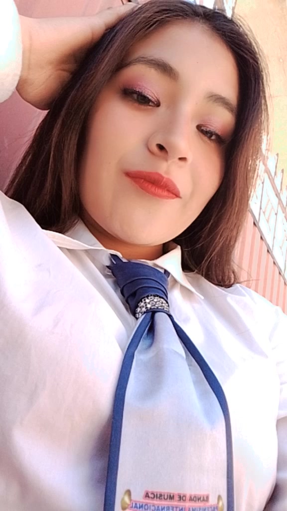 @𝐌𝐚𝐫&iacute;𝐚 ♫♡♪