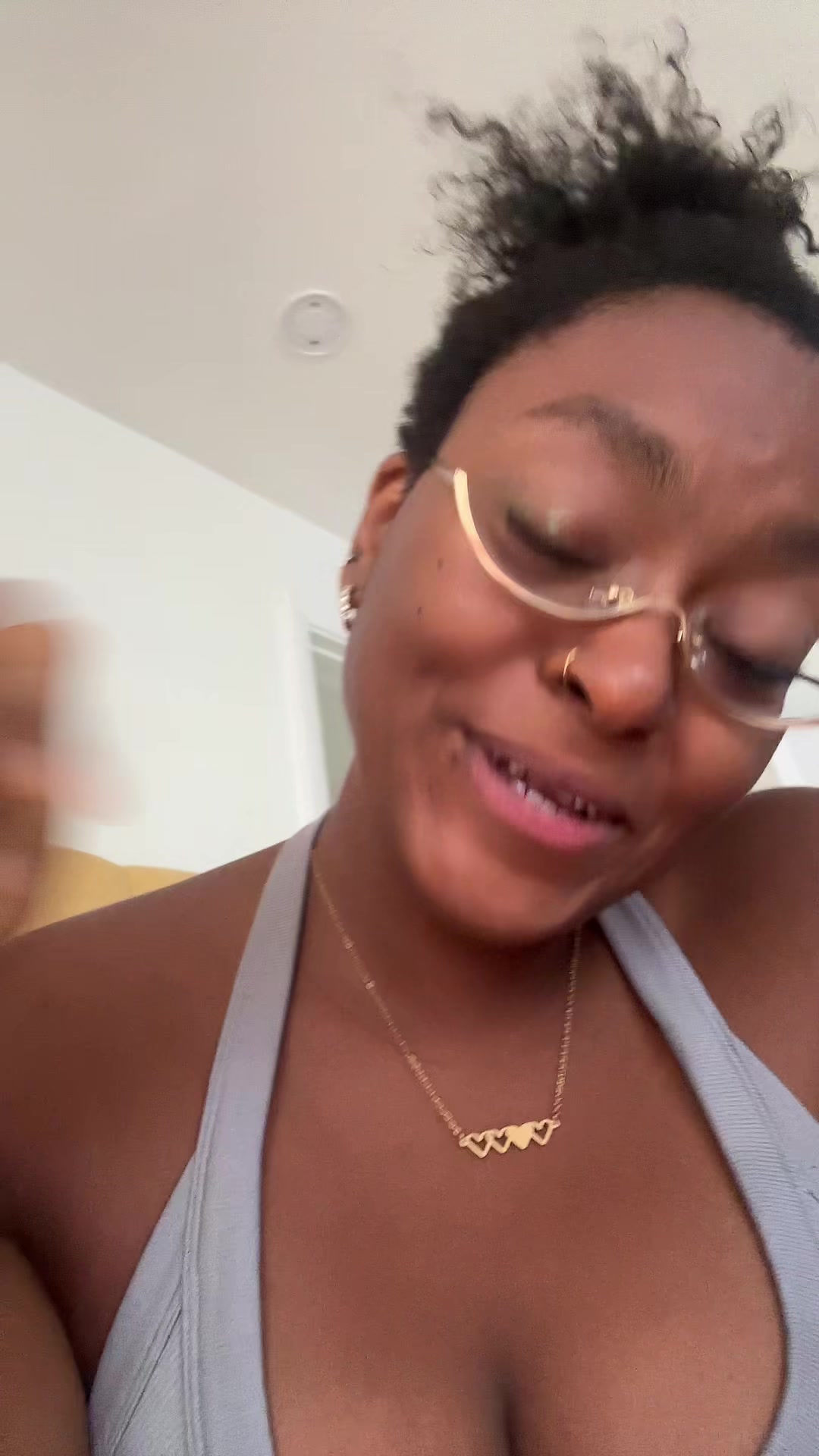 @muvadebbee