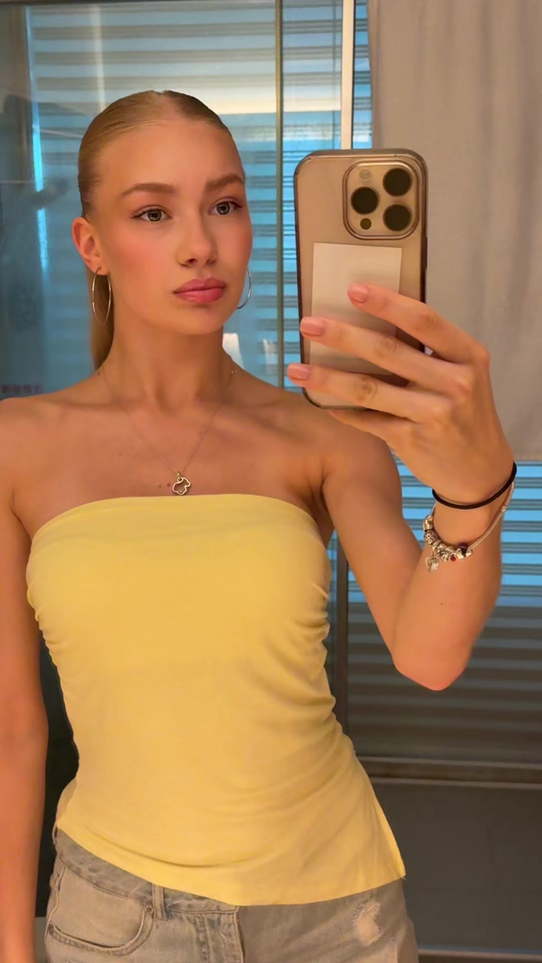 @𝓐