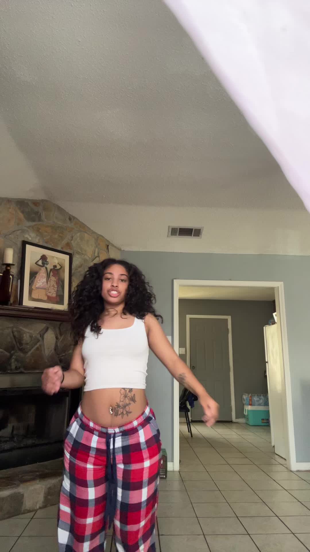 @Raeeeee
