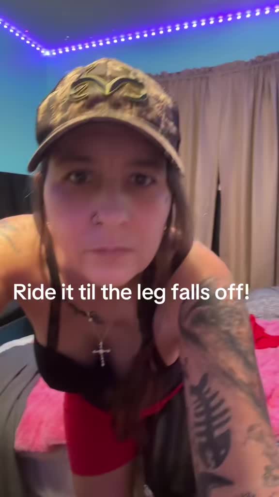 @Leglesskat2