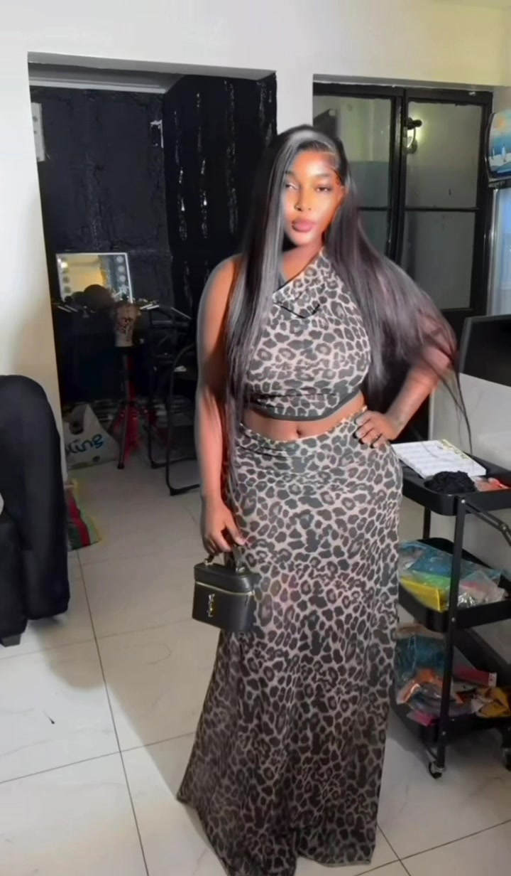@Cardi_b africa